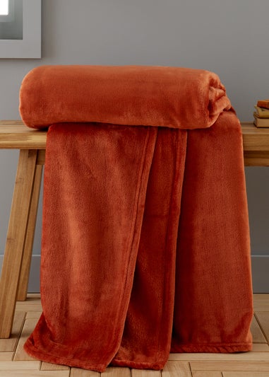 Catherine Lansfield Extra Large Raschel Velvet Touch Blanket Throw (200x240cm)