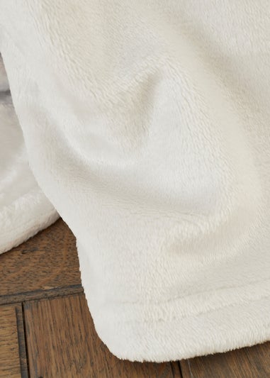 Catherine Lansfield Extra Large Raschel Velvet Touch Blanket Throw (200x240cm)