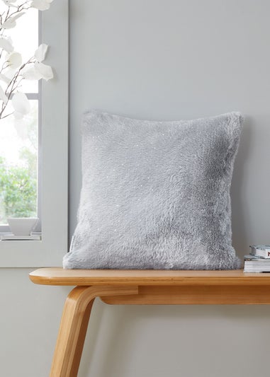 Catherine Lansfield Cosy Glamour Fur Cushion (45x45cm)