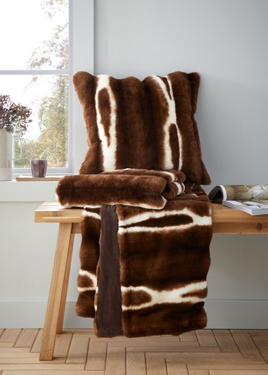 Catherine Lansfield Flint Cosy Faux Fur Cushion (45x45cm)