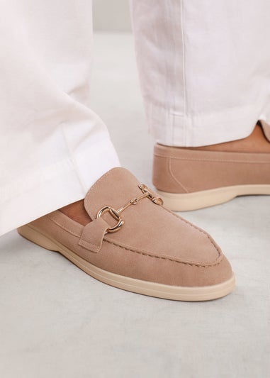 Where's That From Cream Italy Wide Fit Slip On Loafers