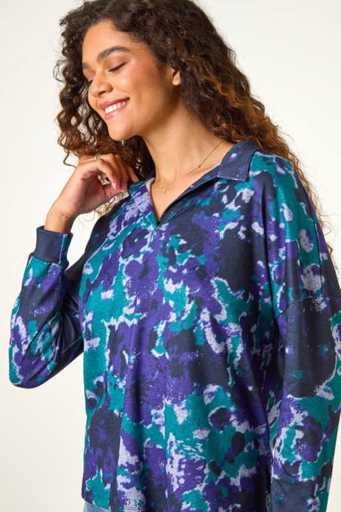 Roman Navy Abstract Print V-Neck Collar Top