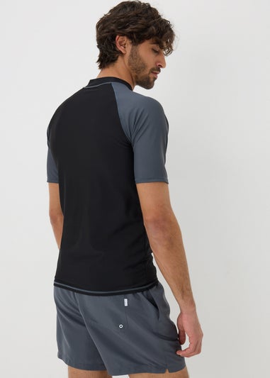 Black Rash Vest