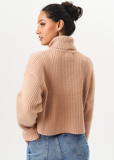 Gini London Camel High Neck Chunky Knit Crop Jumper