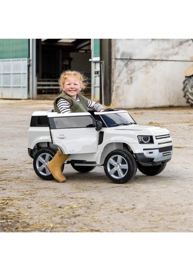 Xootz White Land Rover Defender