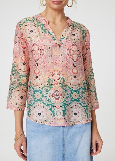 Izabel London Green Printed V-Neck Relaxed Blouse