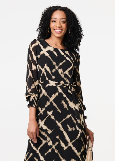 Izabel London Black Printed Long Sleeve Tie Waist Maxi Dress