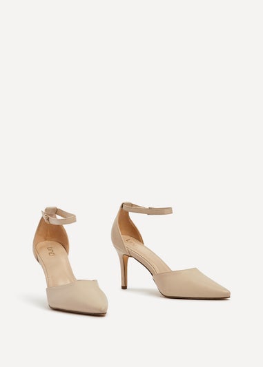 Linzi Maci Sand Nappa Stiletto Court Heel