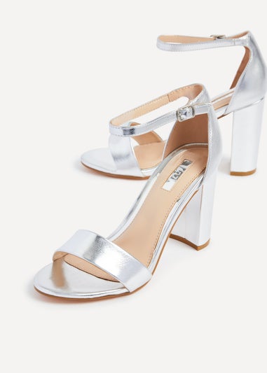 Linzi Nelly Silver Metallic Barely There Block Heeled Sandal