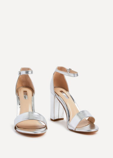 Linzi Nelly Silver Metallic Barely There Block Heeled Sandal