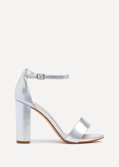 Linzi Nelly Silver Metallic Barely There Block Heeled Sandal