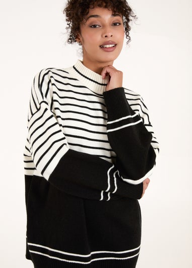 Blue Vanilla Black/White Mixed Stripe Round Neck Jumper