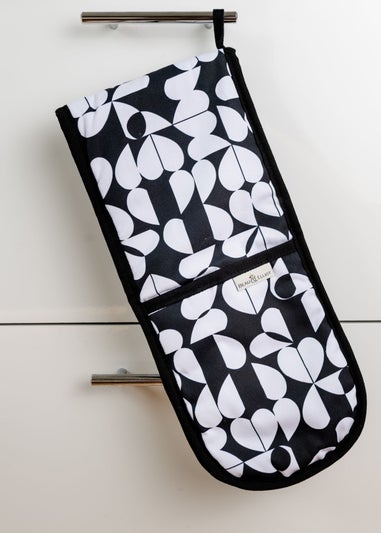 Beau & Elliot Black & White Monochrome Double Sided Oven Gloves