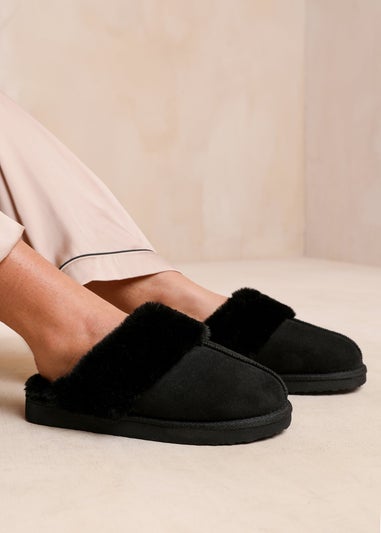 Where's That From Lounge Black Suede Slippers With Fur Trim