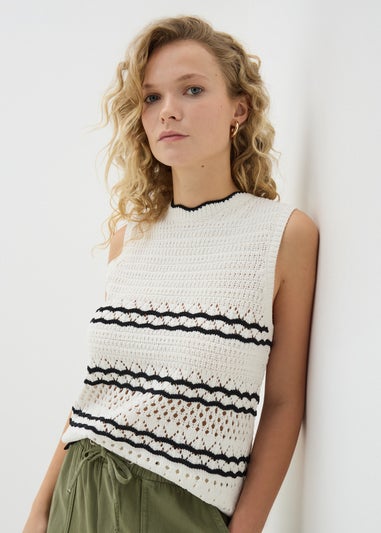 Cream Knitted Black Trimmed Vest