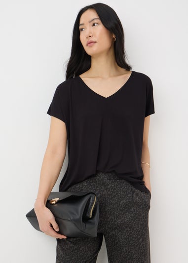 Black V-Neck Relaxed Fit T-Shirt