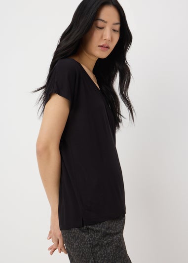 Black V-Neck Relaxed Fit T-Shirt