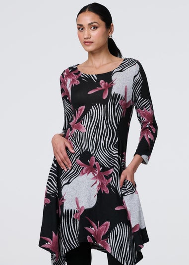 Izabel London Black Abstract Print Hanky Hem Knee Length Dress