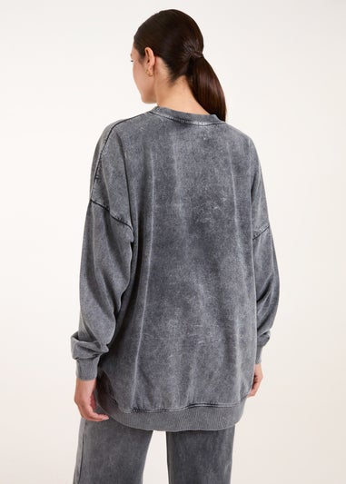 Blue Vanilla Grey Star Acid Wash Sweatshirt