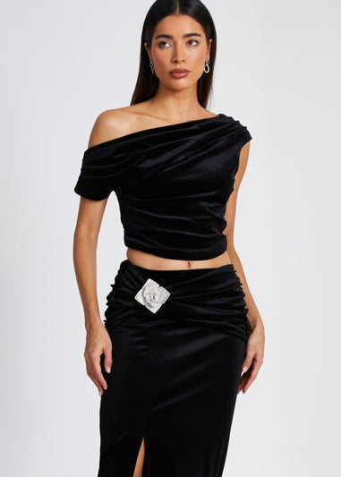 Quiz Black Velvet Asymmetric Top