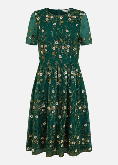 Yumi Green Embroidered Floral Skater Dress