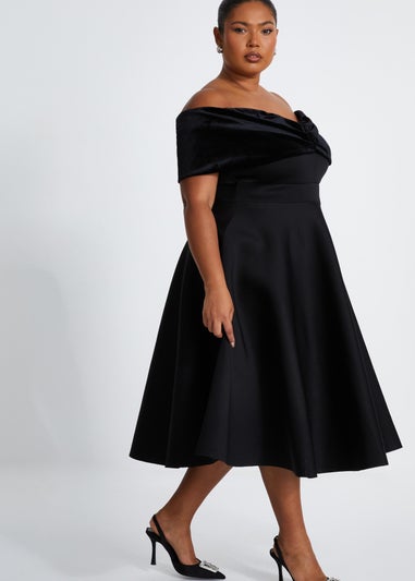 Quiz Black Curve Velvet Bardot Skater Dress