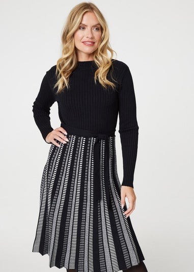 Izabel London Black Printed Tie Waist Pleated Midi Jumper Dress