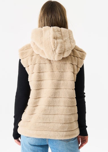 Gini London Beige Zip Front Hooded Fur Gilet