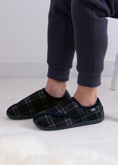 Totes Isotoner Navy Velour Closed Back Slipper With Velcro Opening