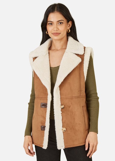 Yumi Brown Sherpa Style Button Up Gilet