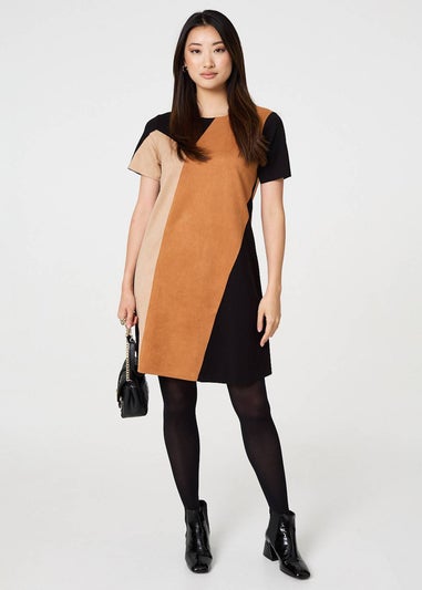 Izabel London Beige Colour Block Short Sleeve Midi Dress