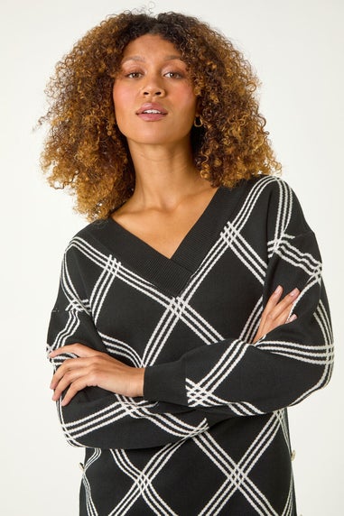 Roman Black Check Patterned V-Neck Knit Jumper