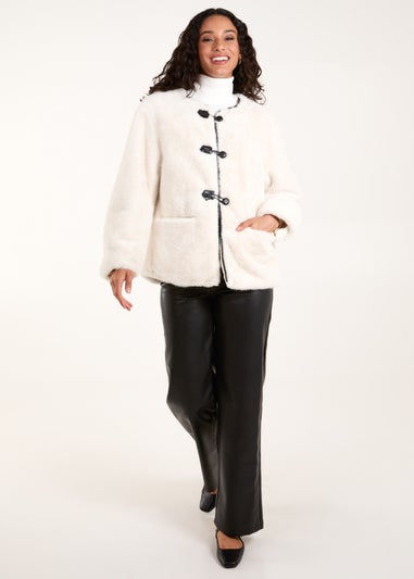 Blue Vanilla Cream Collarless Toggle Detail Fur Jacket