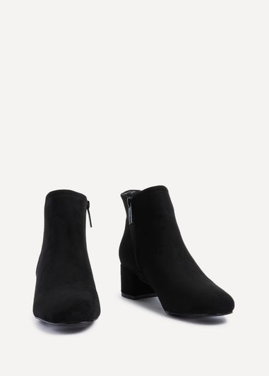 Linzi Manor Black Faux Suede Block Heeled Ankle Boot