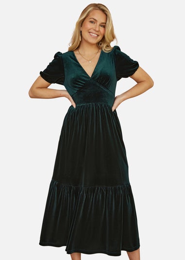 Yumi Green Velvet Midi Dress