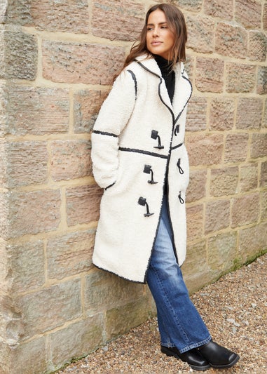 Threadbare Natural Cloud Longline Borg Toggle Coat With PU Trim