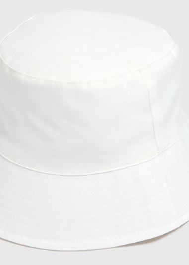 White Bucket Hat