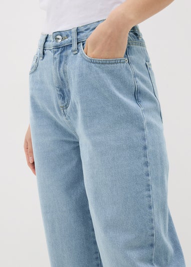 Papaya Petite Blue Light Wash Barrel Leg Jeans