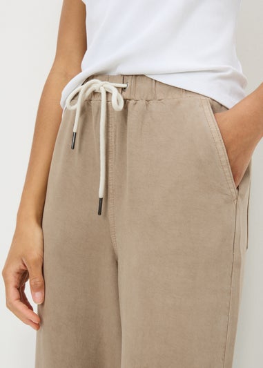 Stone Wide Leg Comfort Fit Jeans