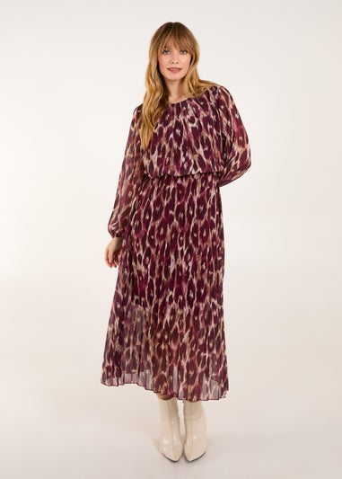 Blue Vanilla Red Round Neck Pleated Abstract Leopard Dress