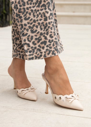Linzi Clover Beige Faux Leather Pointed Mule