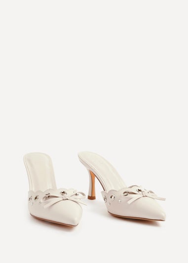 Linzi Clover Beige Faux Leather Pointed Mule