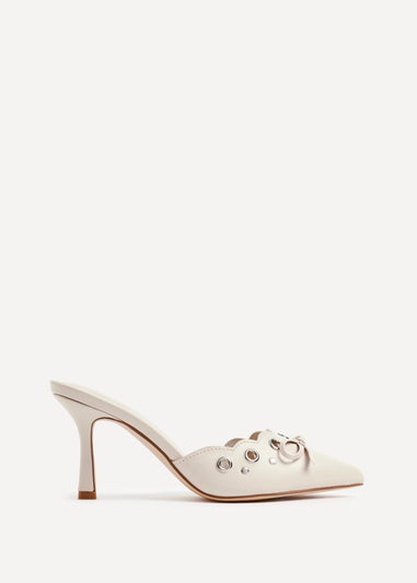 Linzi Clover Beige Faux Leather Pointed Mule
