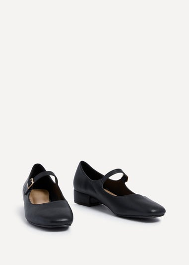 Linzi Carley Black Faux Leather Low Block Court Shoe