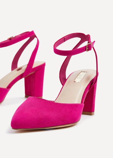 Linzi Carrie Fuchsia Faux Suede Mid Height Court Shoe