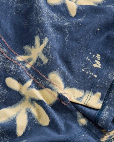 T-Shirt mit floralem Print