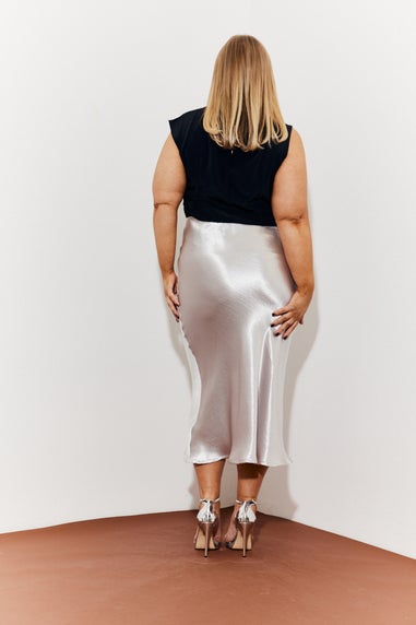 In The Style Silver Satin Midaxi Skirt