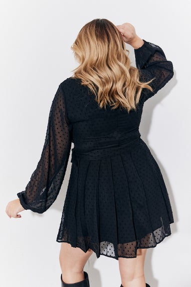 In The Style Black Dobby Belted Pleated Skater Dress