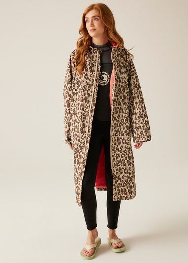 Regatta Leopard Print Waterproof Robe