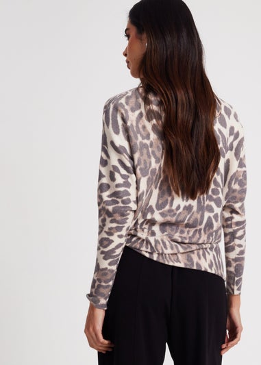 Quiz Beige Knit Leopard Print Jumper